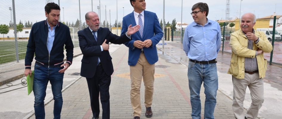 El Presidente de la Diputación de Sevilla y el Alcalde visitan las obras del PLAN SUPERA VI (1)