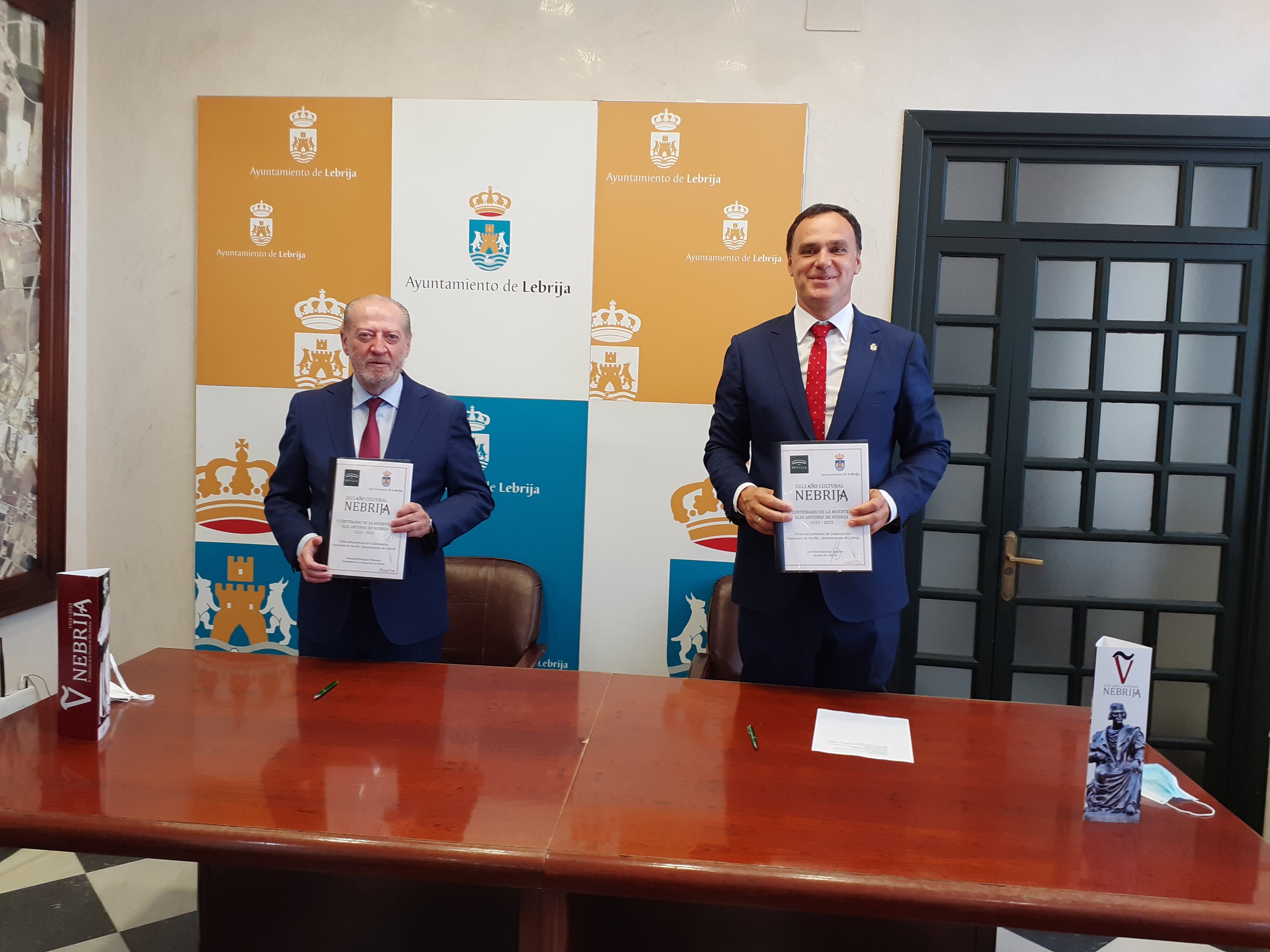 Firma protocolo colaboración Diputación Sevilla (4)