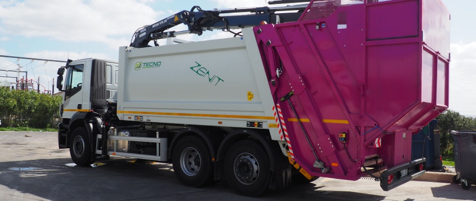 Nuevo camión grúa Servicio Recogida Residuos (2)