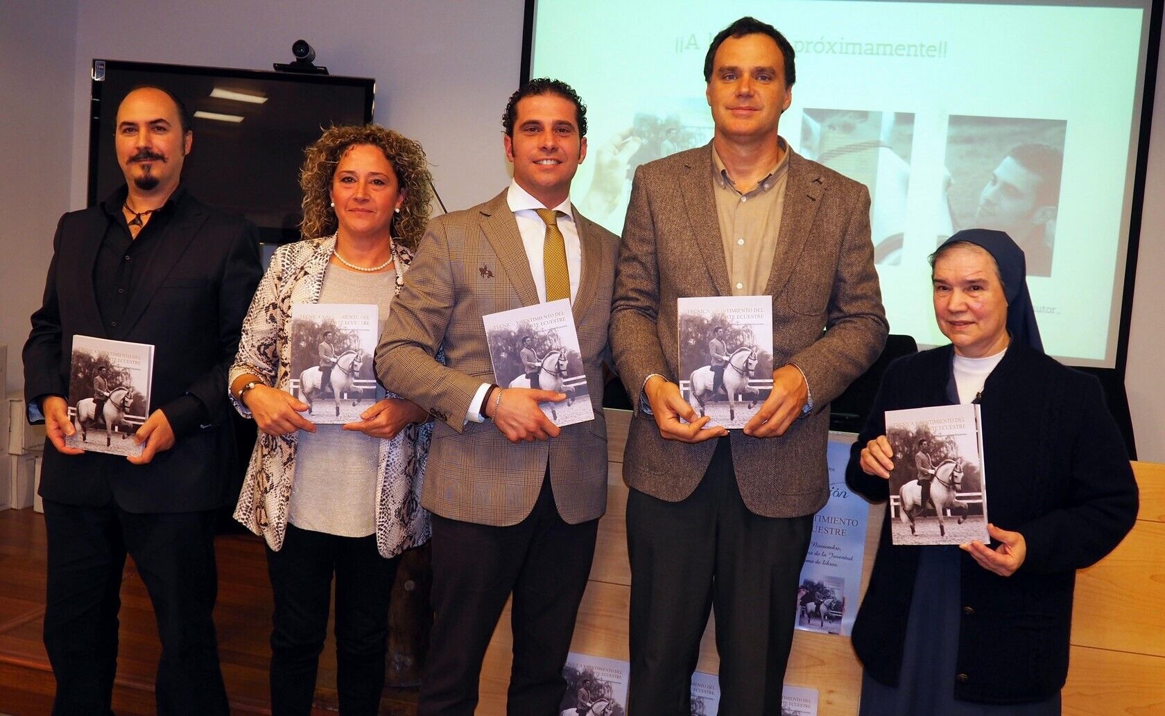 Presentación en Lebrija del Libro de José Antonio Ruiz Dosantos (1)