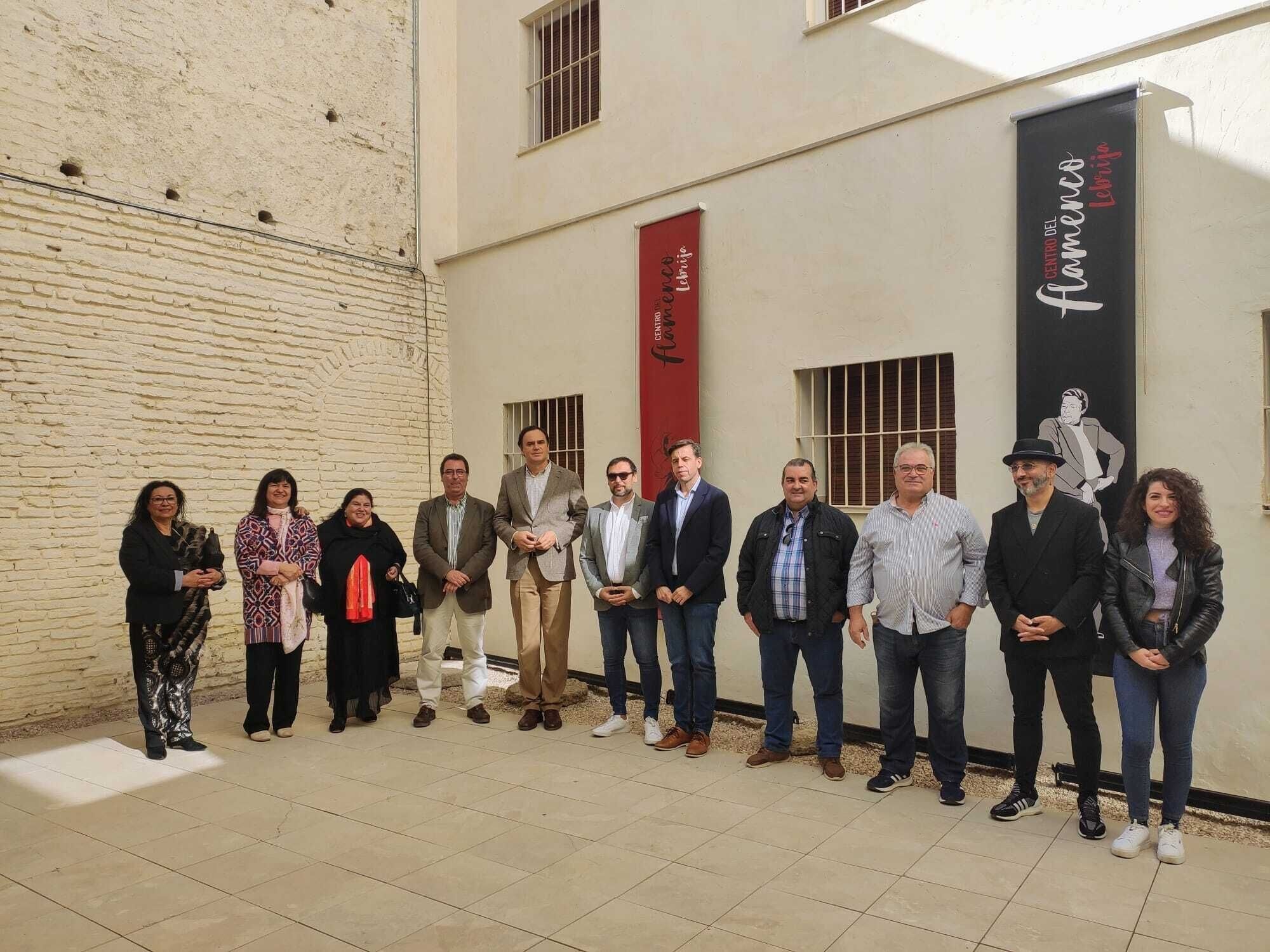 10 NOV - El Director del IAF visita el Centro de Flamenco de Lebrija  (2)