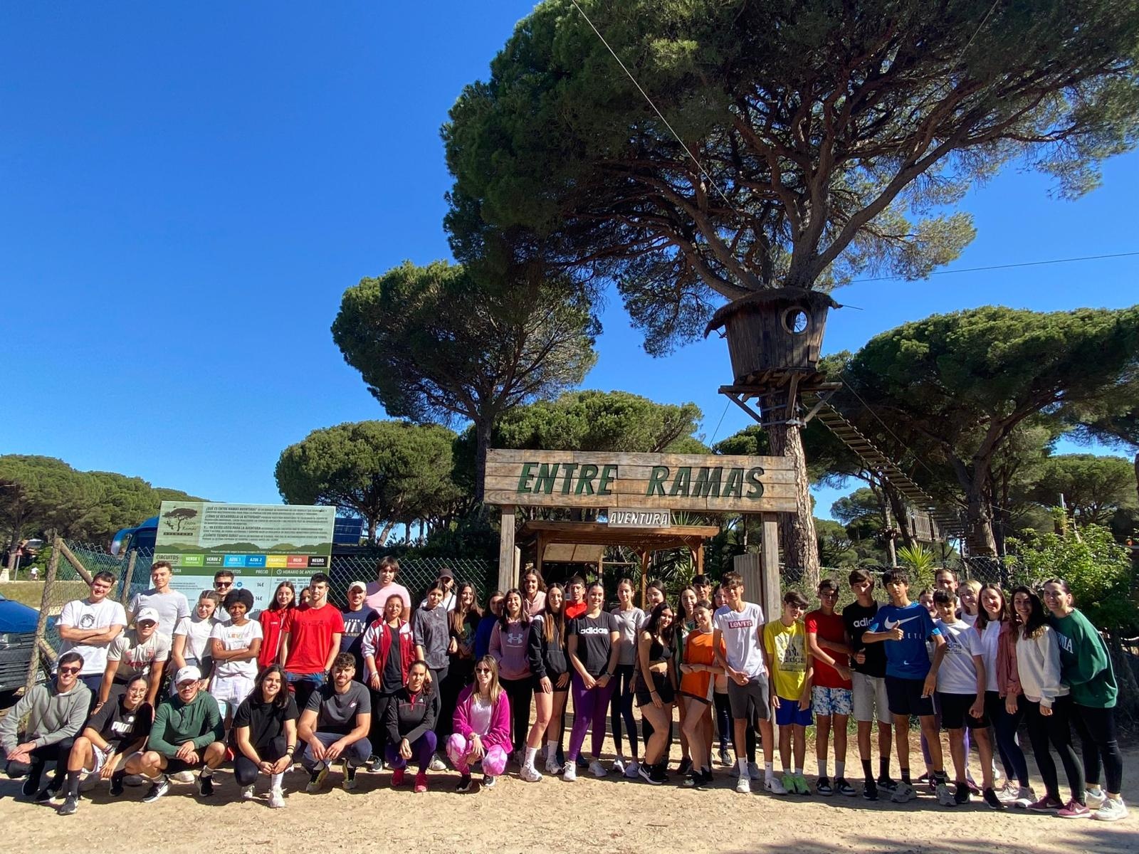 2025  - 18 MAY ESTOYLIVNG - Entre ramos (1)