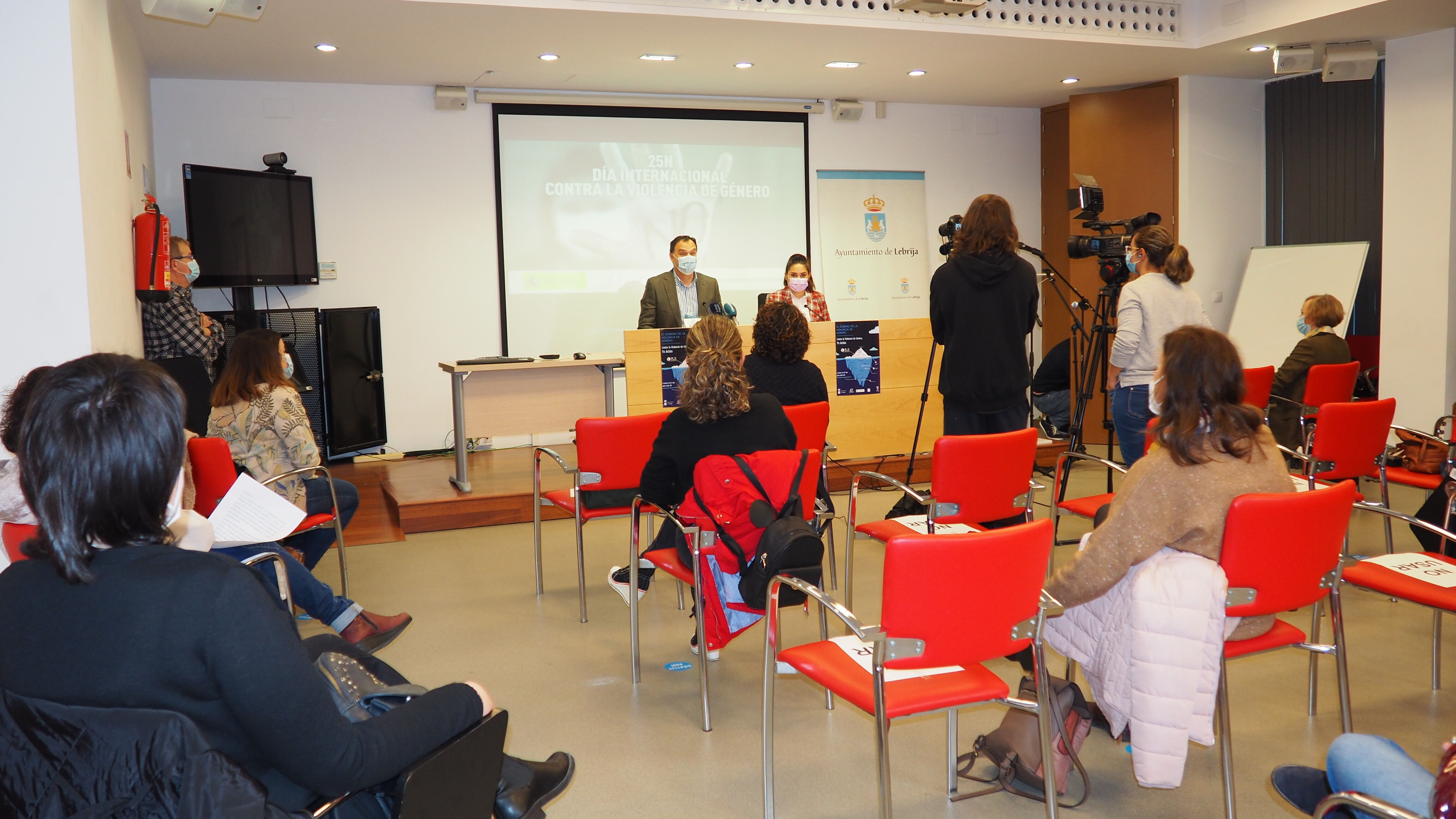 25 NOVIEMBRE  LEBRIJA ACTÚA CONTRA LA VIOLENCIA DE GÉNERO (2)