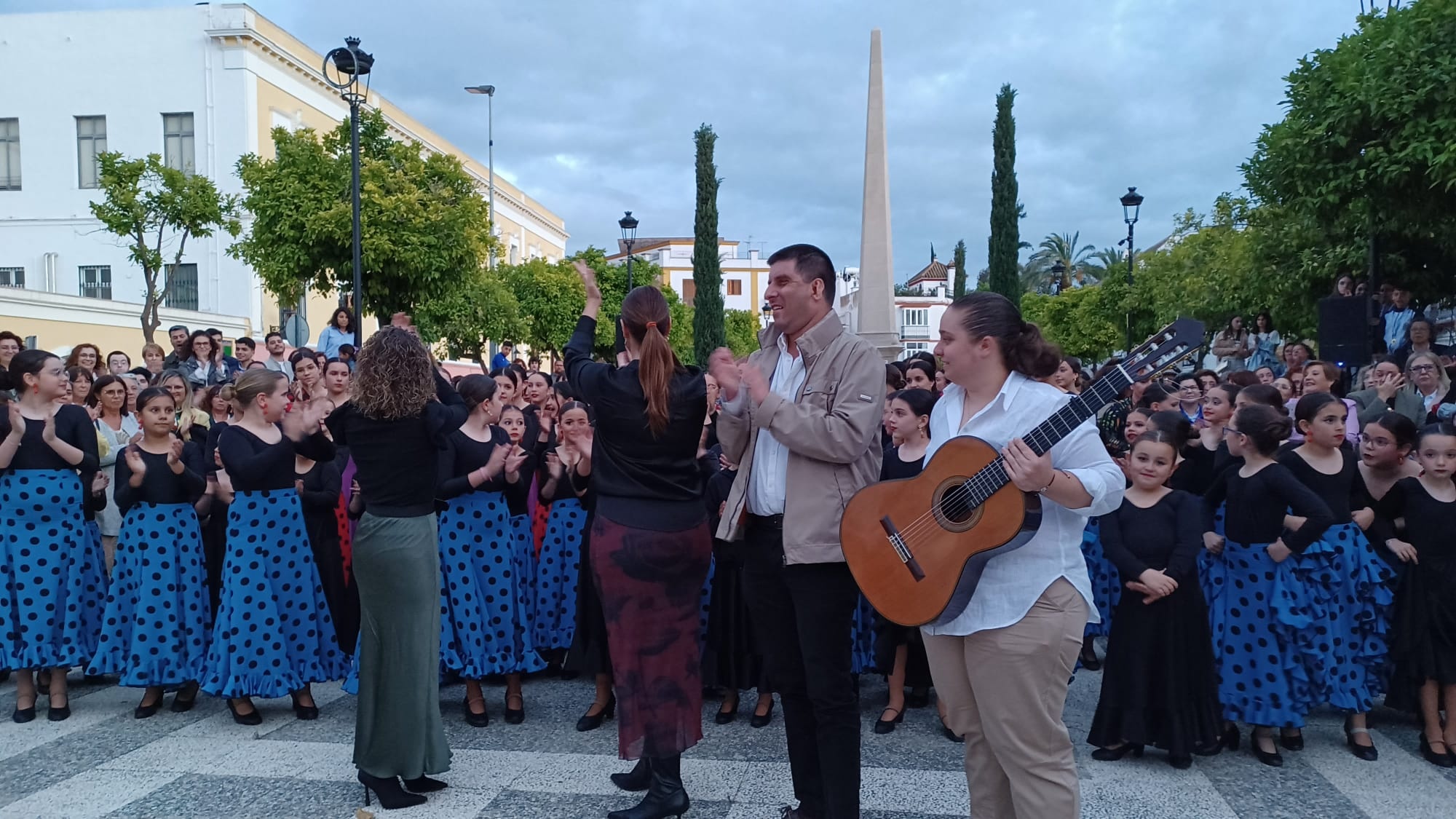 Alumnado de Danza Española y Baile Flamenco adultos (1)
