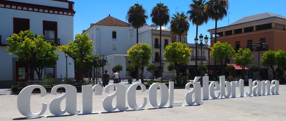 Caracola-Lebrijana- breves