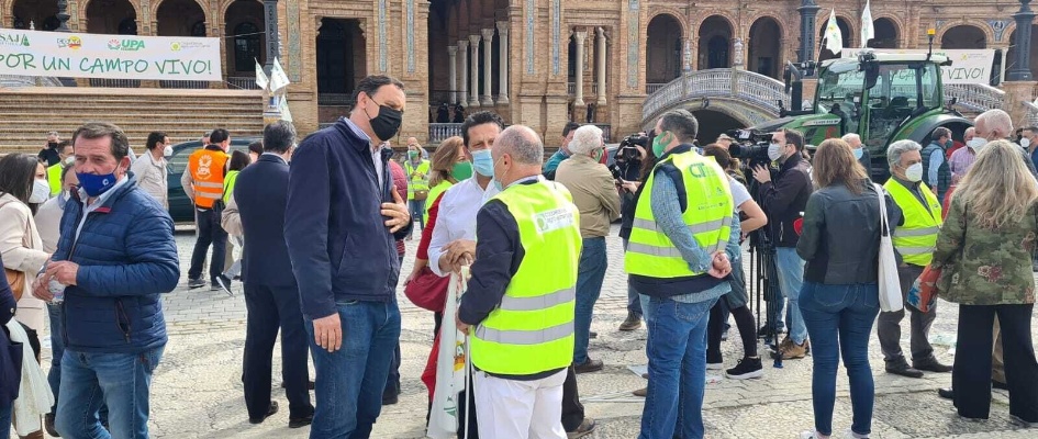 Concentración de apoyo al sector agrario (2)
