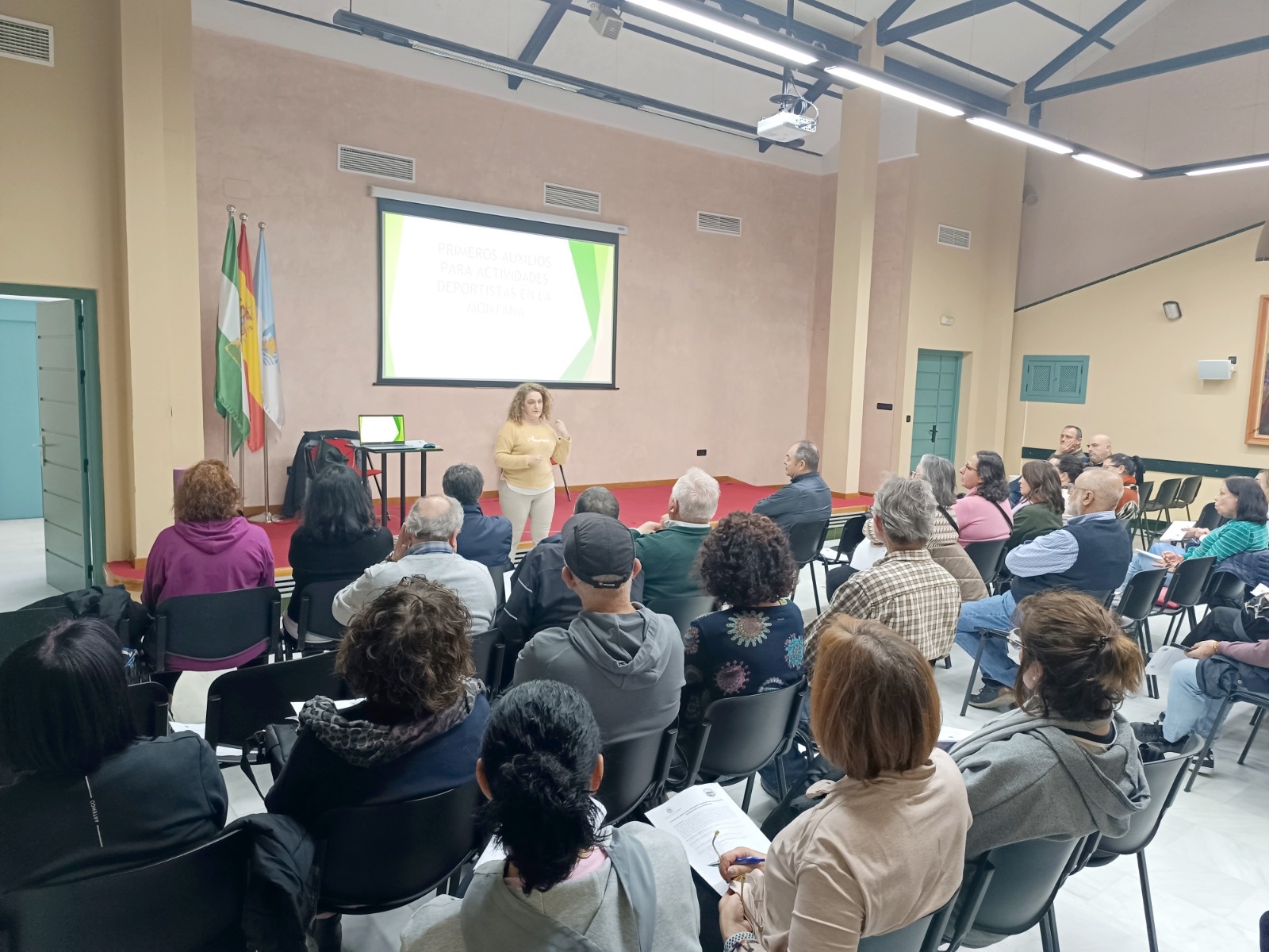 Curso de primeros auxilios en actividades de montaña (1)
