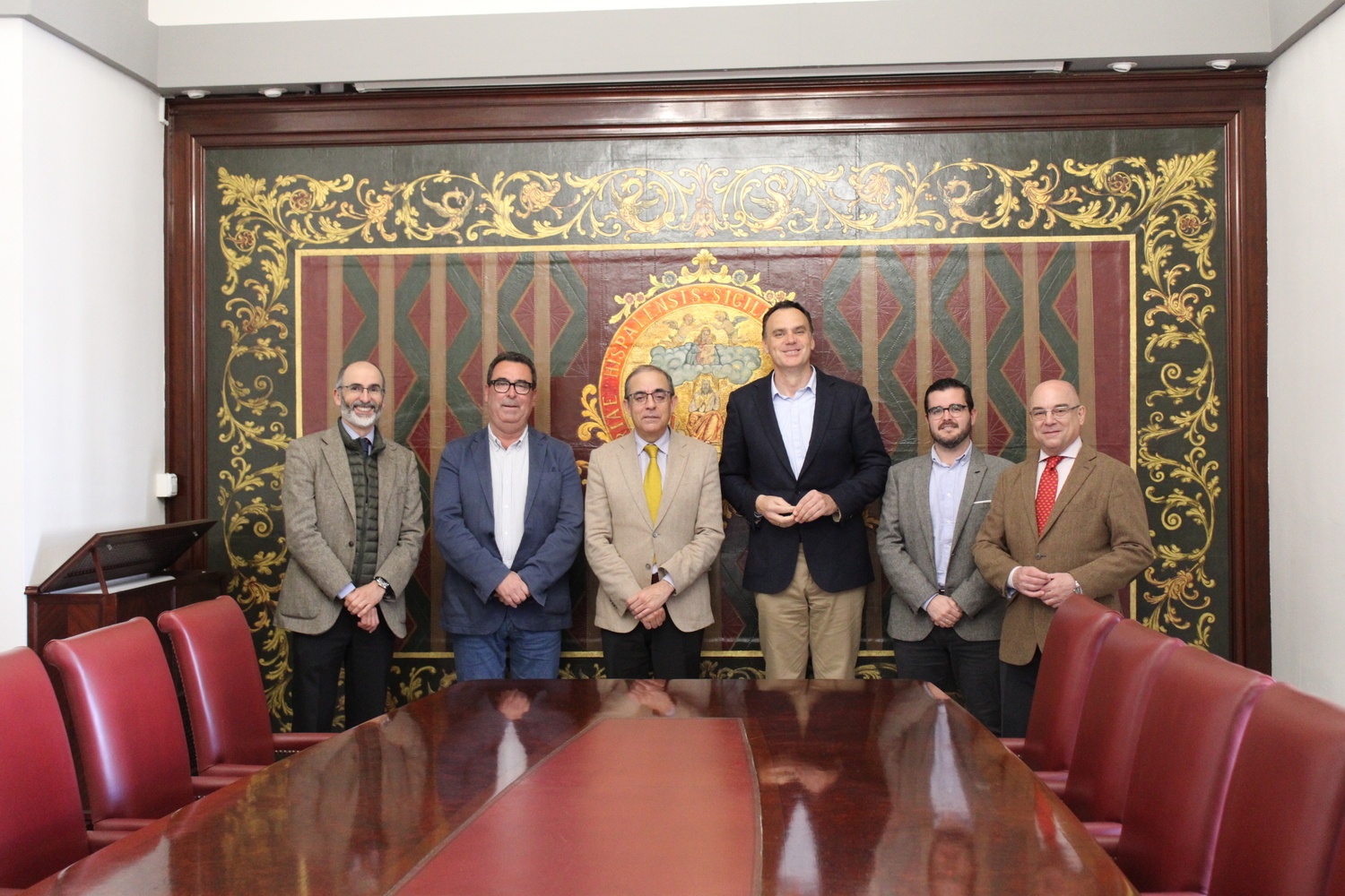 El alcalde de Lebrija se reúne con el rector de la Universidad de Sevilla (1)