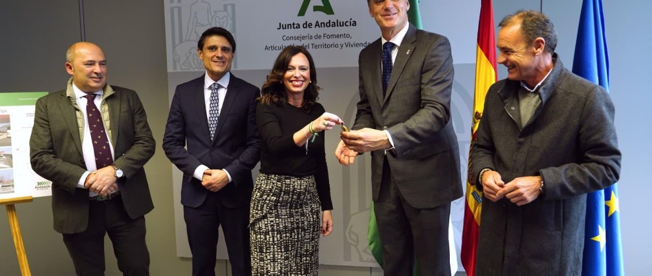 Firma convenio Intercambiador Buses - dic 25 (2)