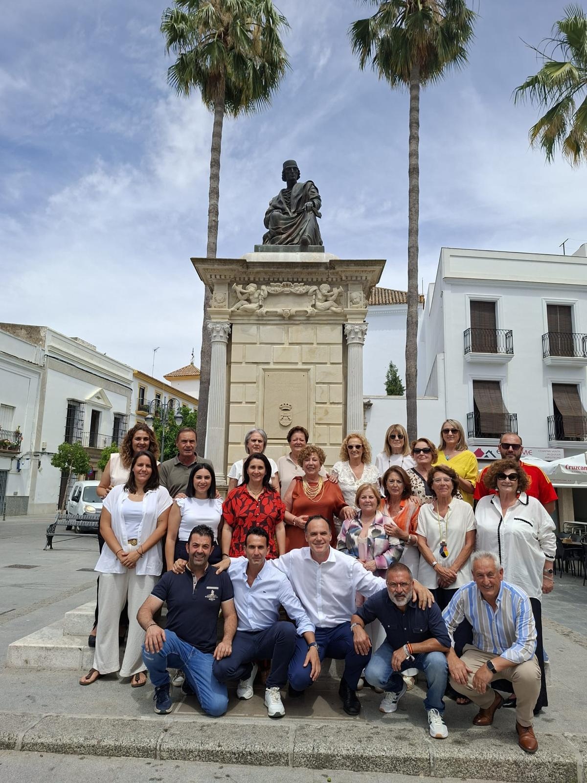 Homenaje primer equipo femenino Lebrija