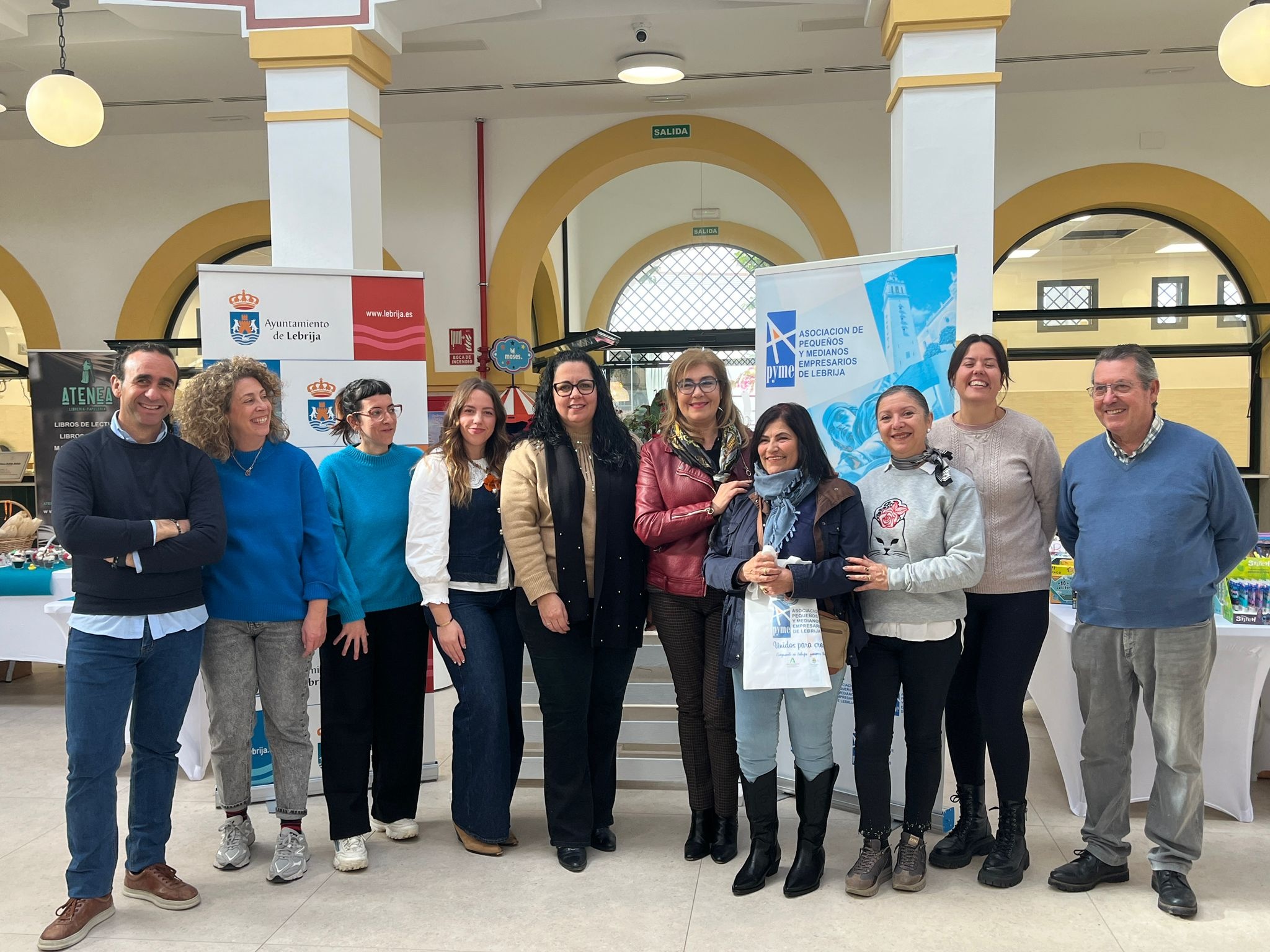 Inauguración Mercado Navidad Apyme - 2025 (1)