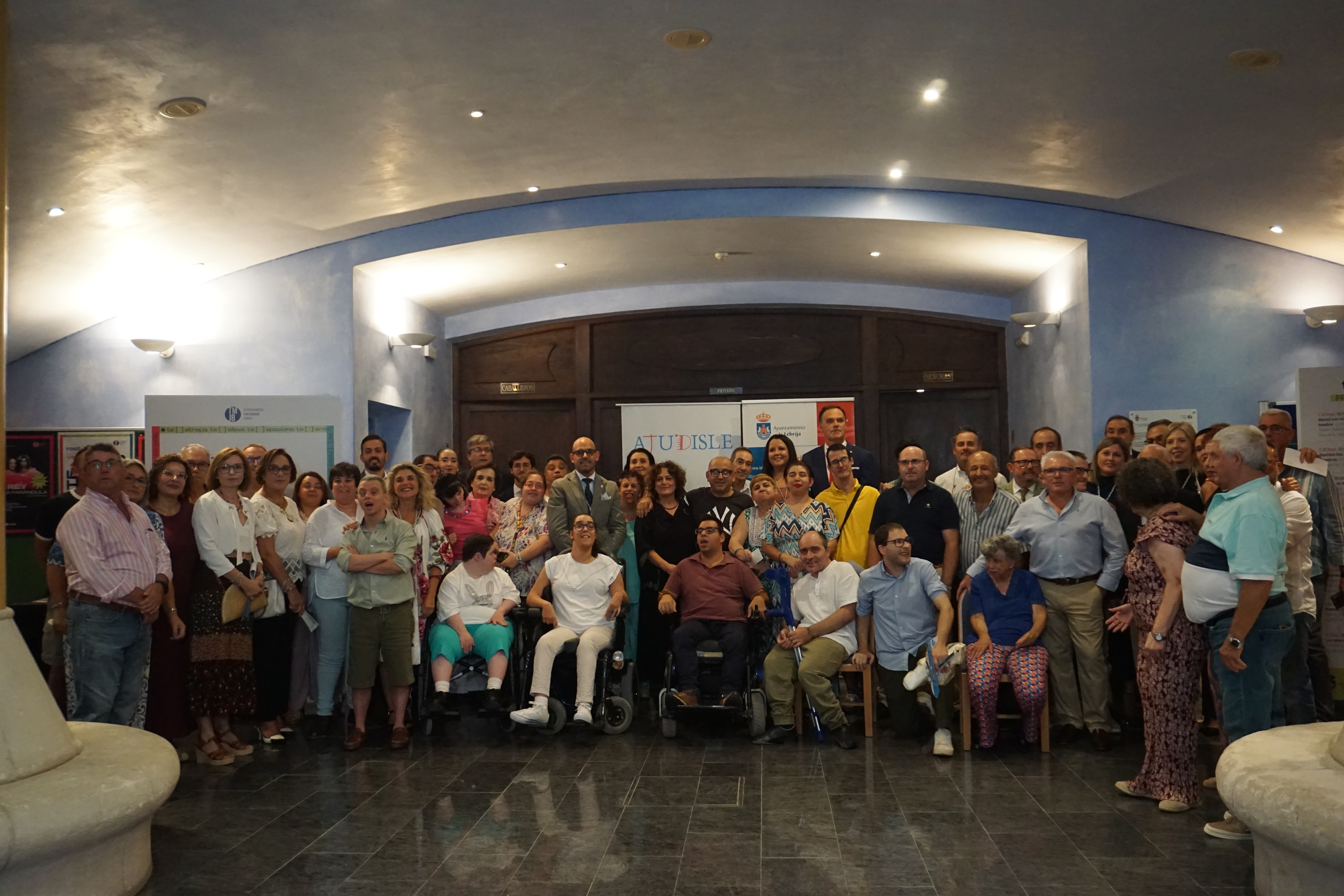 MEDALLA ORO CIUDAD A AJUDISLE - SEPT 2026 (4)