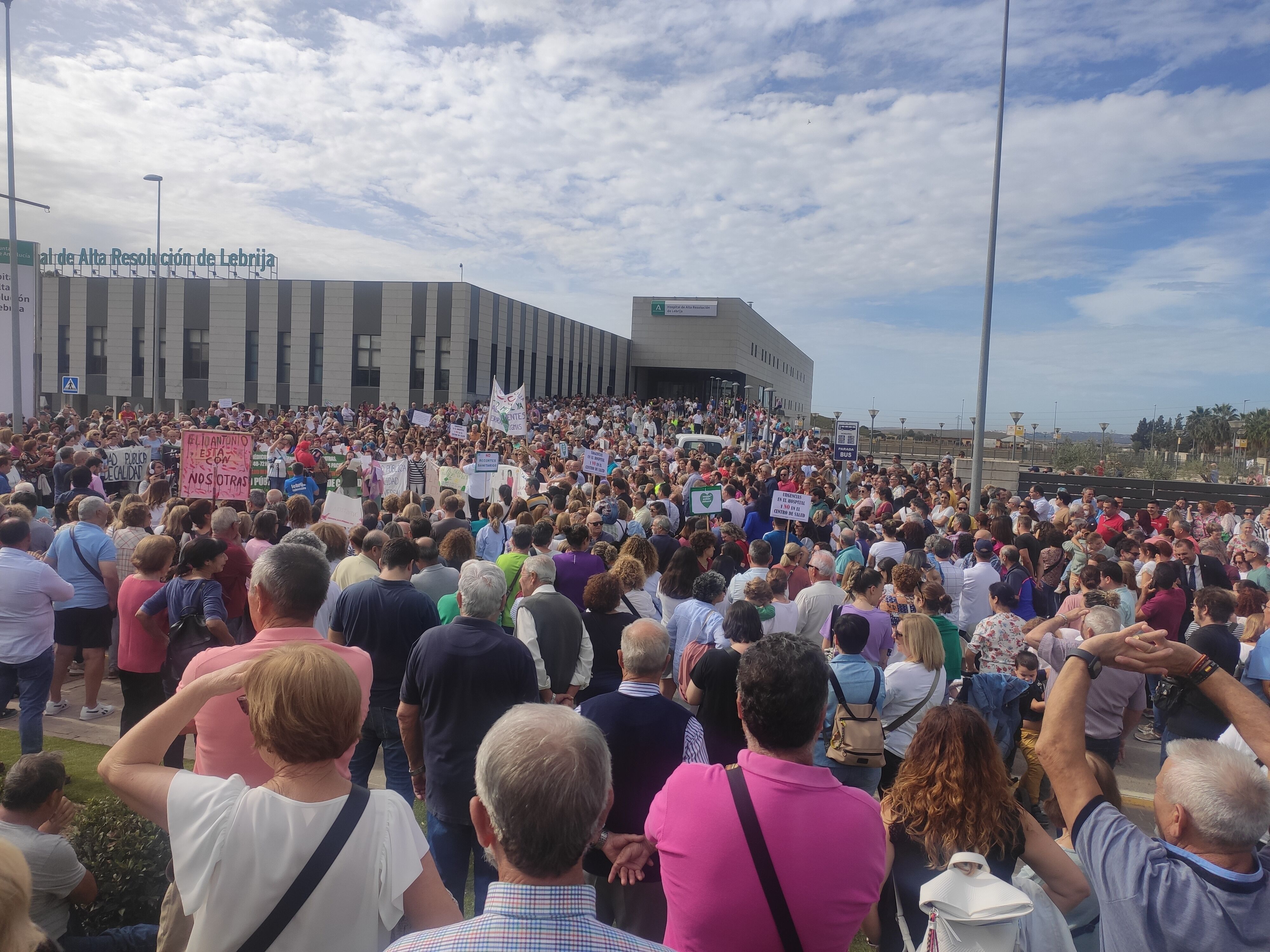 Manifestación en defensa Servicios de Urgencias de Calidad (1)