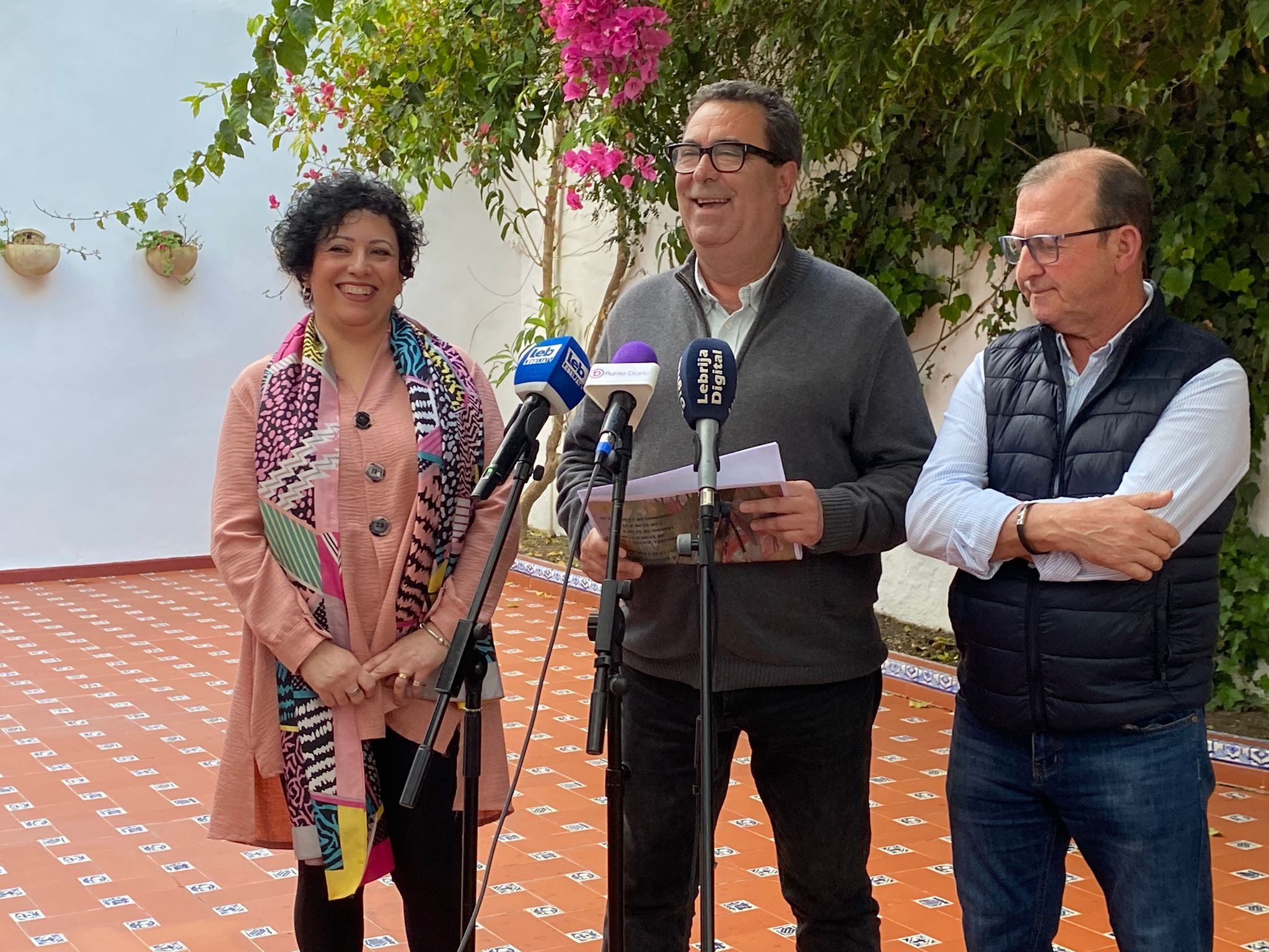 Presentación Exposición Rocío Benítez y Juan Cordero (2)