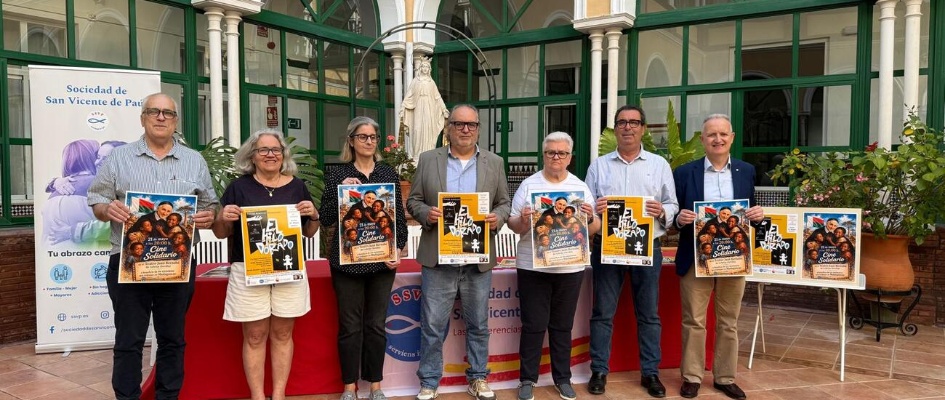 Presentación proyección película Hilo Dorado