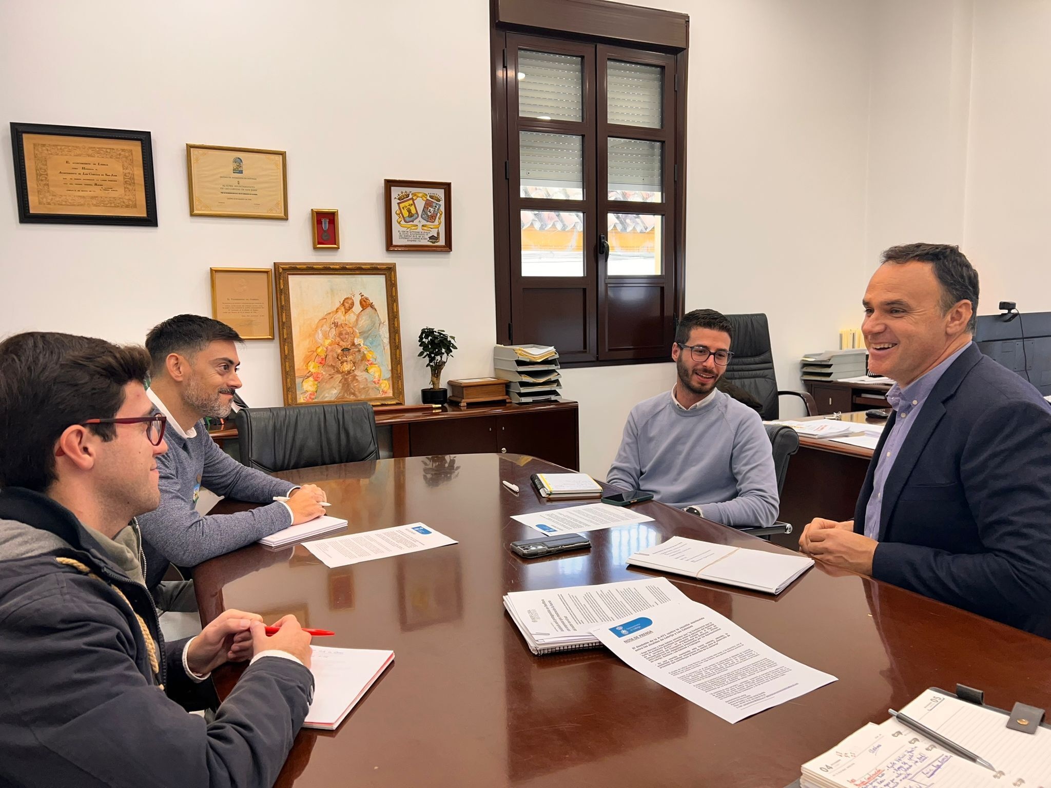 Reunión entre los alcalde de Lebrija y Las Cabezas (3)