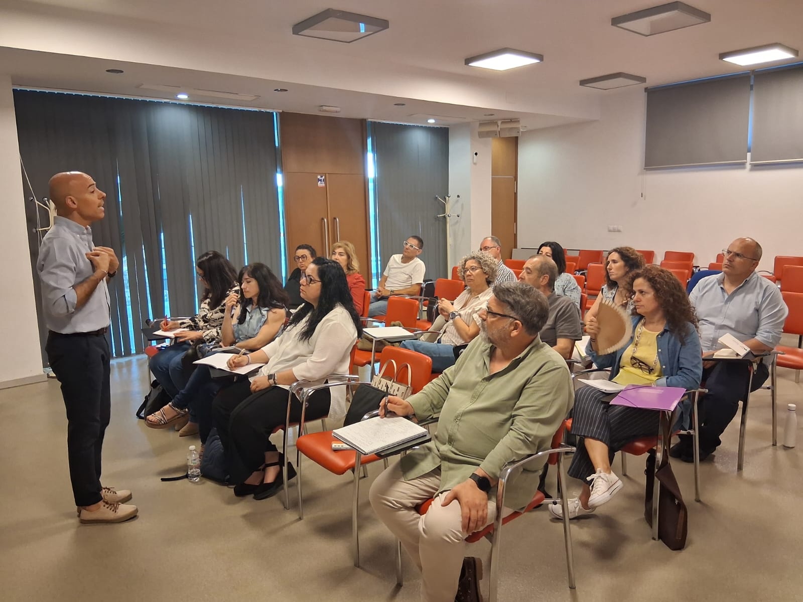 Reunión informativa - Creación Mesa FP (1)