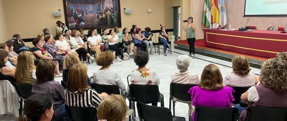 Taller risoterapia - octubre 2023 (4)