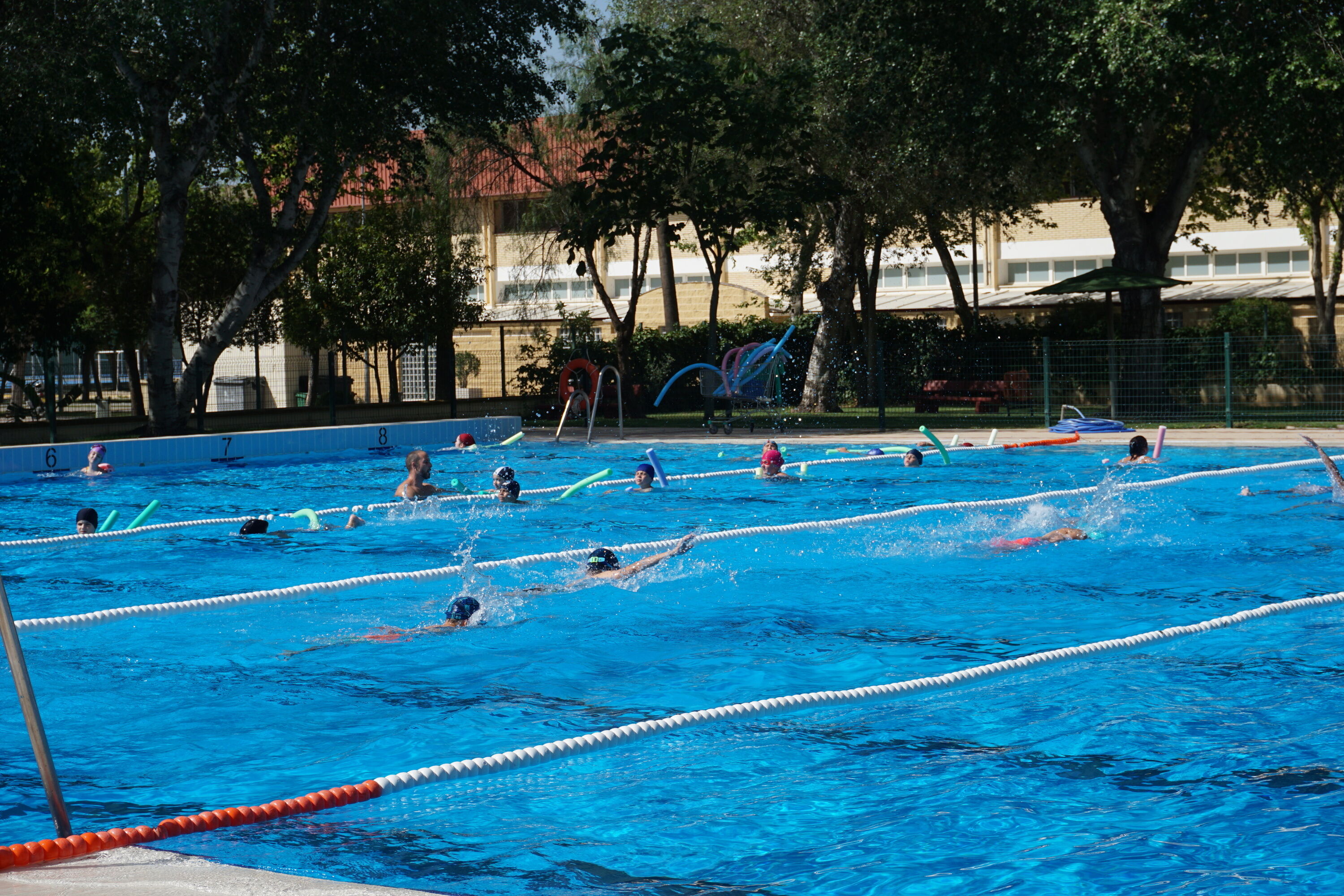Temporada Piscina Municipal 2023 (1)