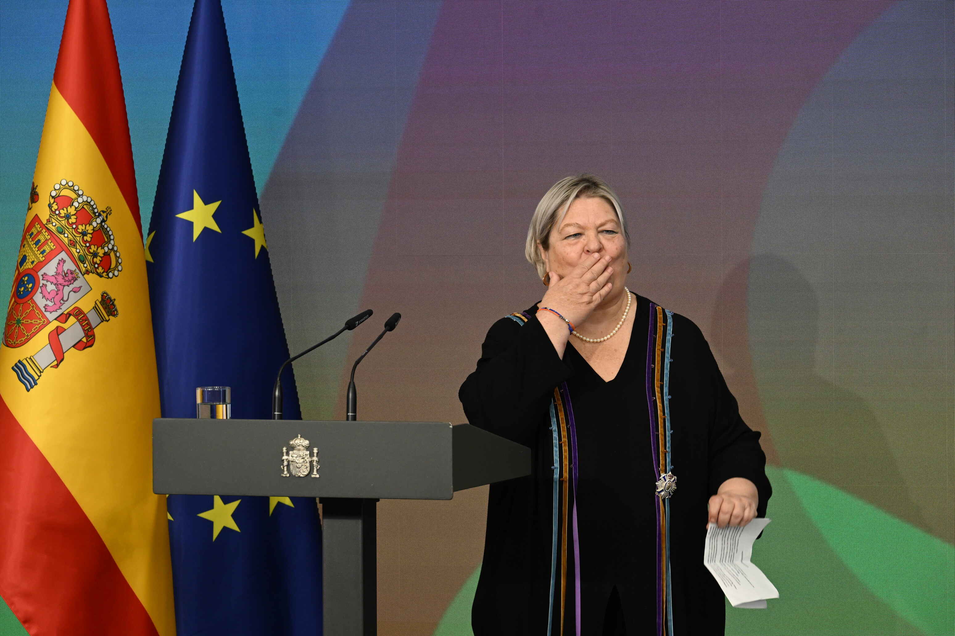 Tere Peña recibe la Encomienda de Número de la Orden del Mérito Civil (7)